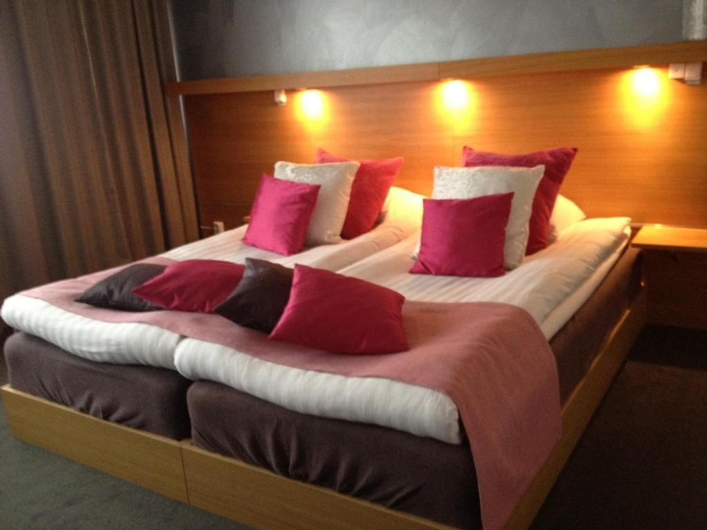 Kumla Hotel Room photo